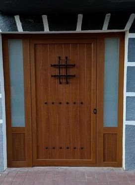 puerta de vivienda