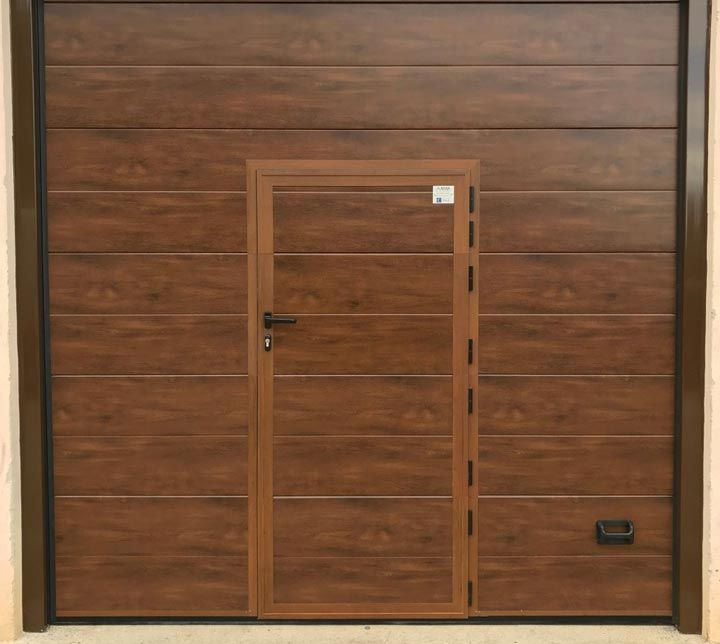 AMM Puertas Y Servicios portón de casa
