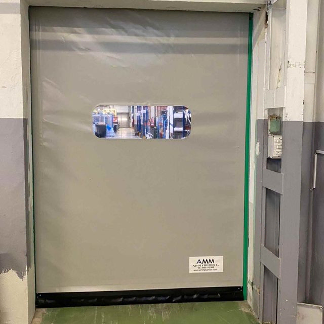 puerta industrial