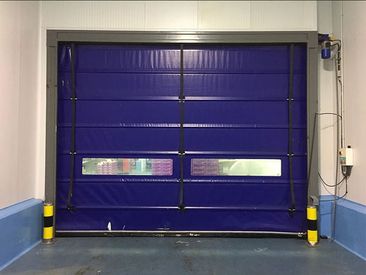AMM Puertas Y Servicios puerta industrial vista desde el interior