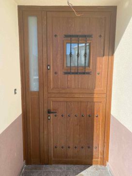 puerta acceso a vivienda
