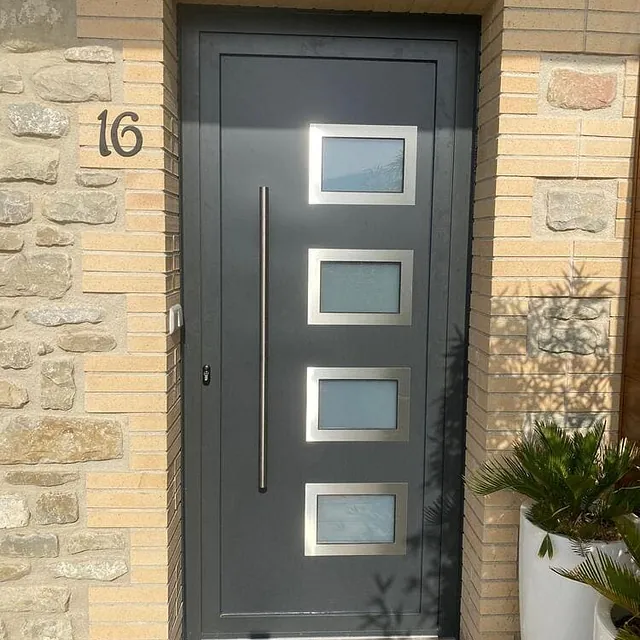 AMM Puertas Y Servicios puerta de garaje residencial