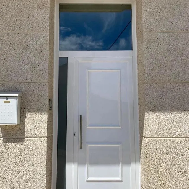 AMM Puertas Y Servicios puerta de garaje residencial