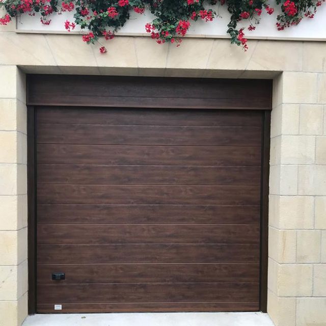 AMM Puertas Y Servicios puerta y flores